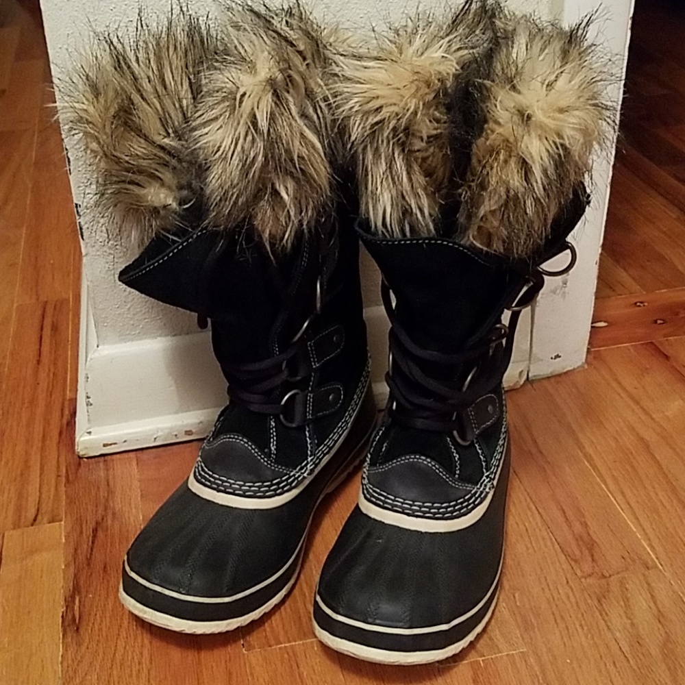 Sorel snow boots 7.5
